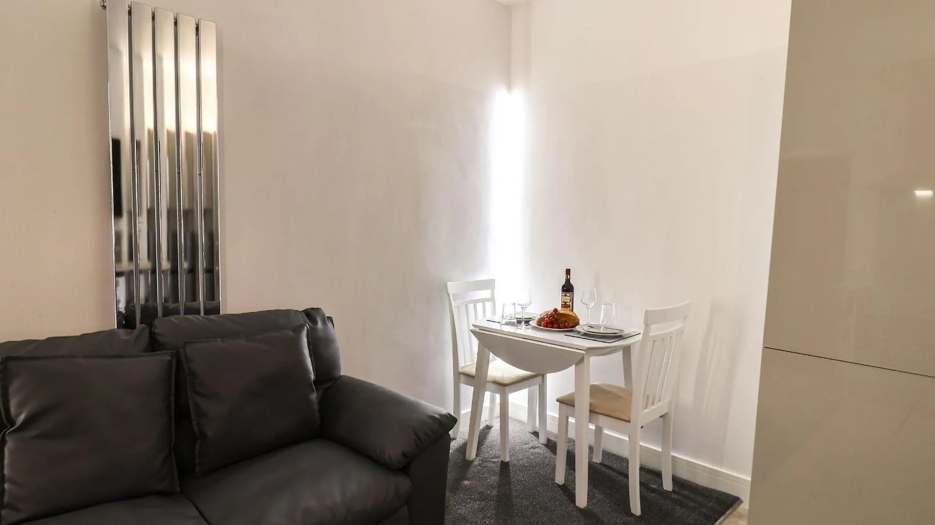 Apartment Ferienwohnung Frankies Seaview 3 Bridlington